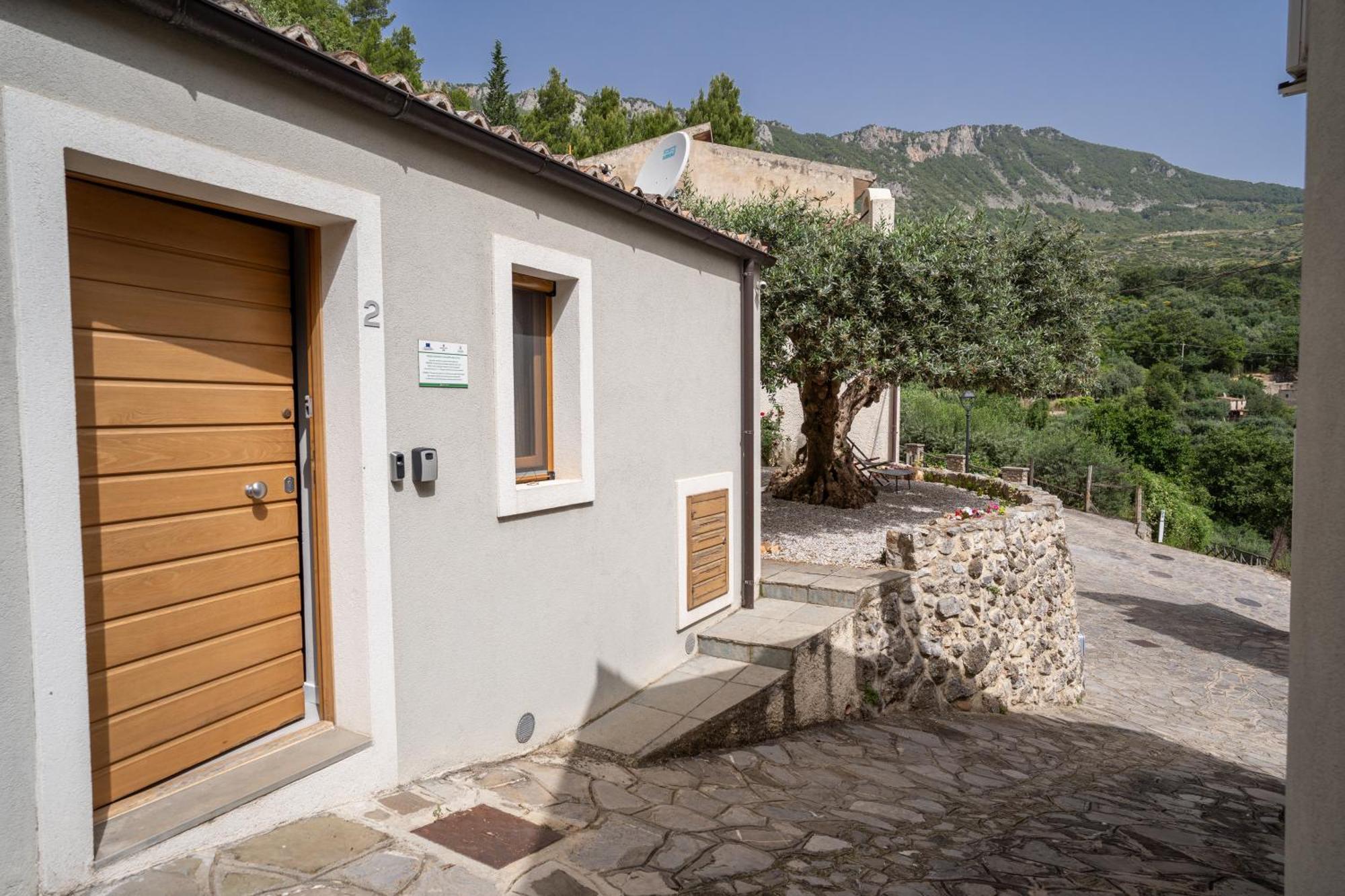 Villa Le Vie Del Borgo Civita Exterior foto