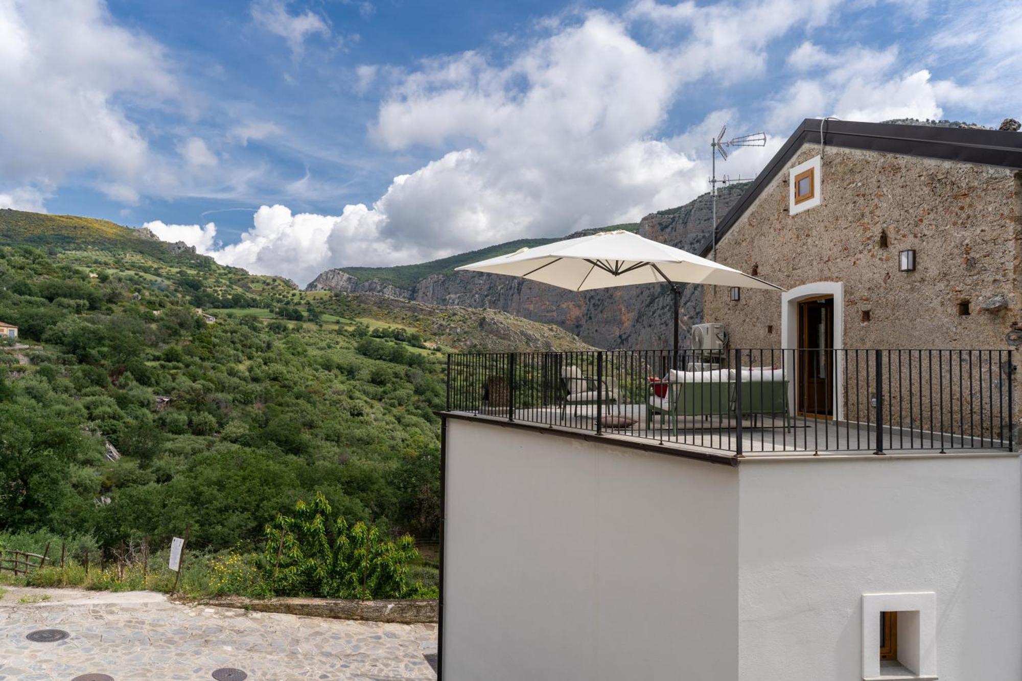 Villa Le Vie Del Borgo Civita Exterior foto