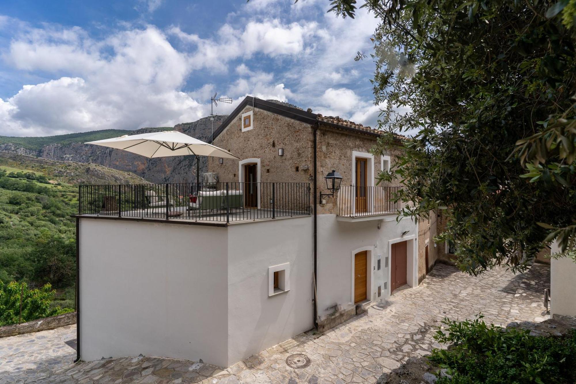 Villa Le Vie Del Borgo Civita Exterior foto